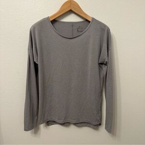Nike Dri-fit Long Sleeve Gray Top